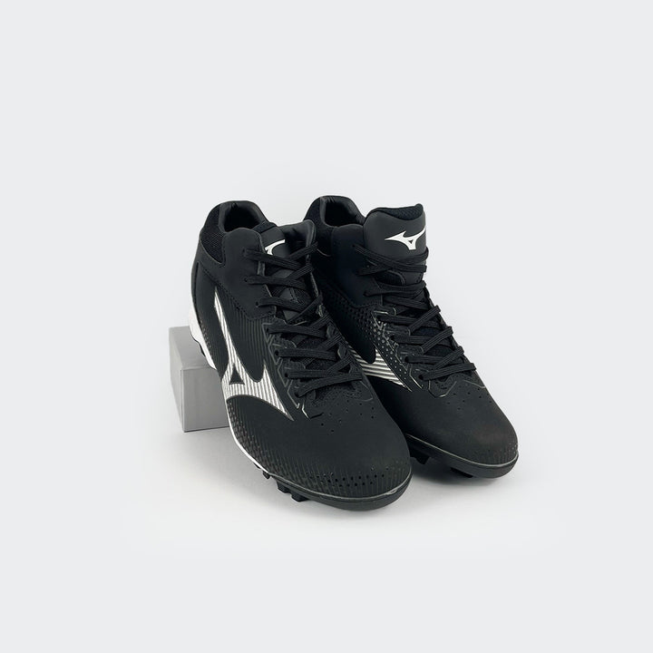 Mizuno black and white baseball shoes, pair view