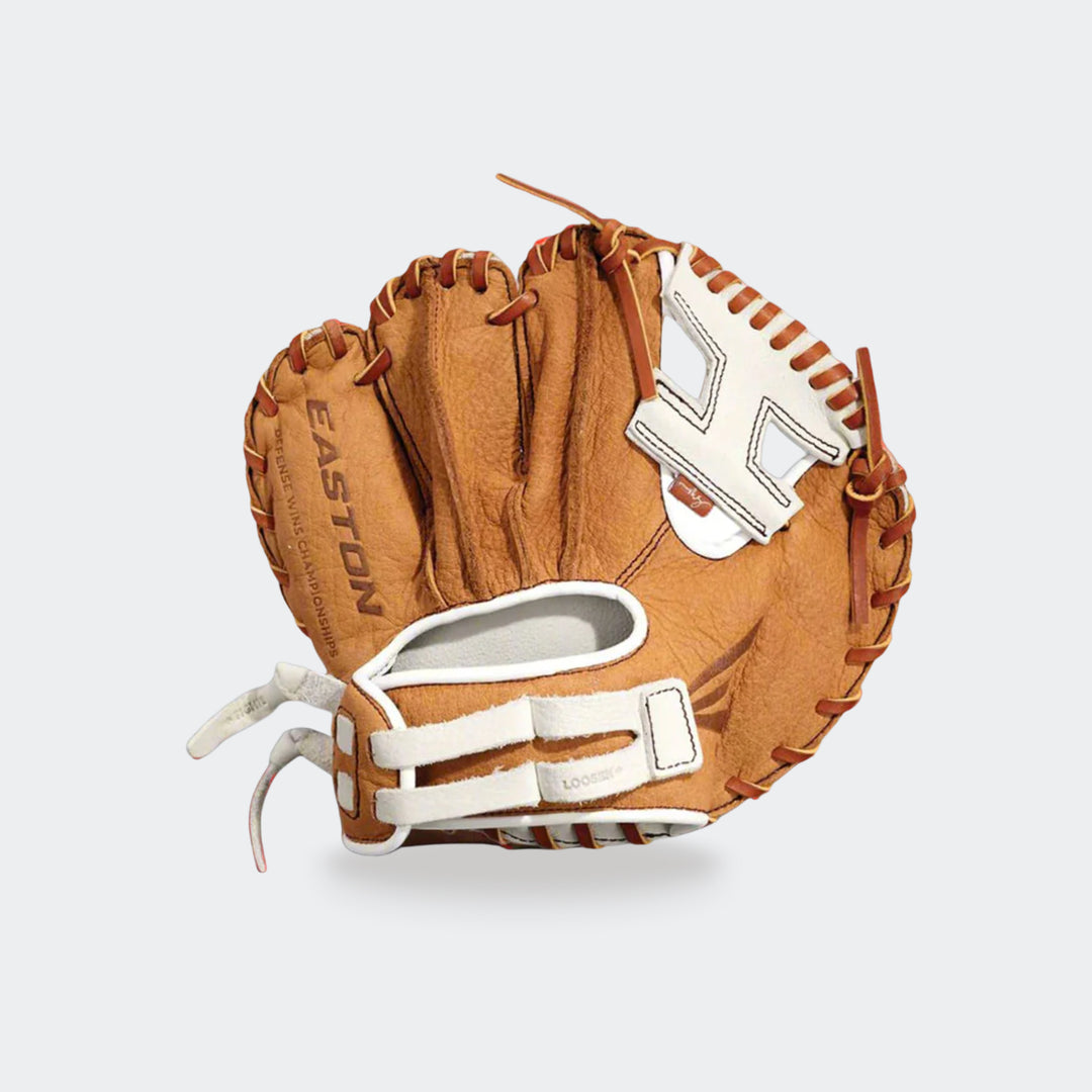 Easton GW1HT Groundwork fastpitch training glove RHT